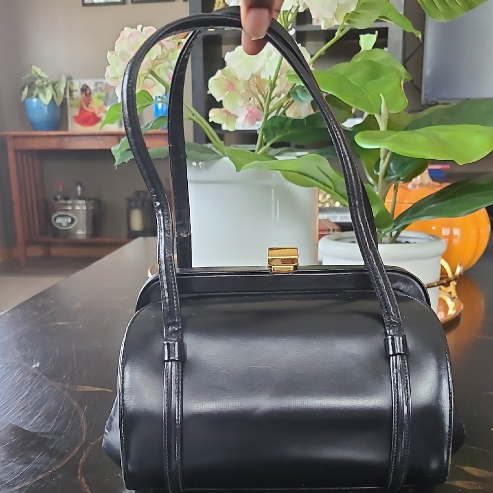 Elegant Black Handbag